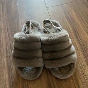 UGG Fluff Yeah Gray Slippers
